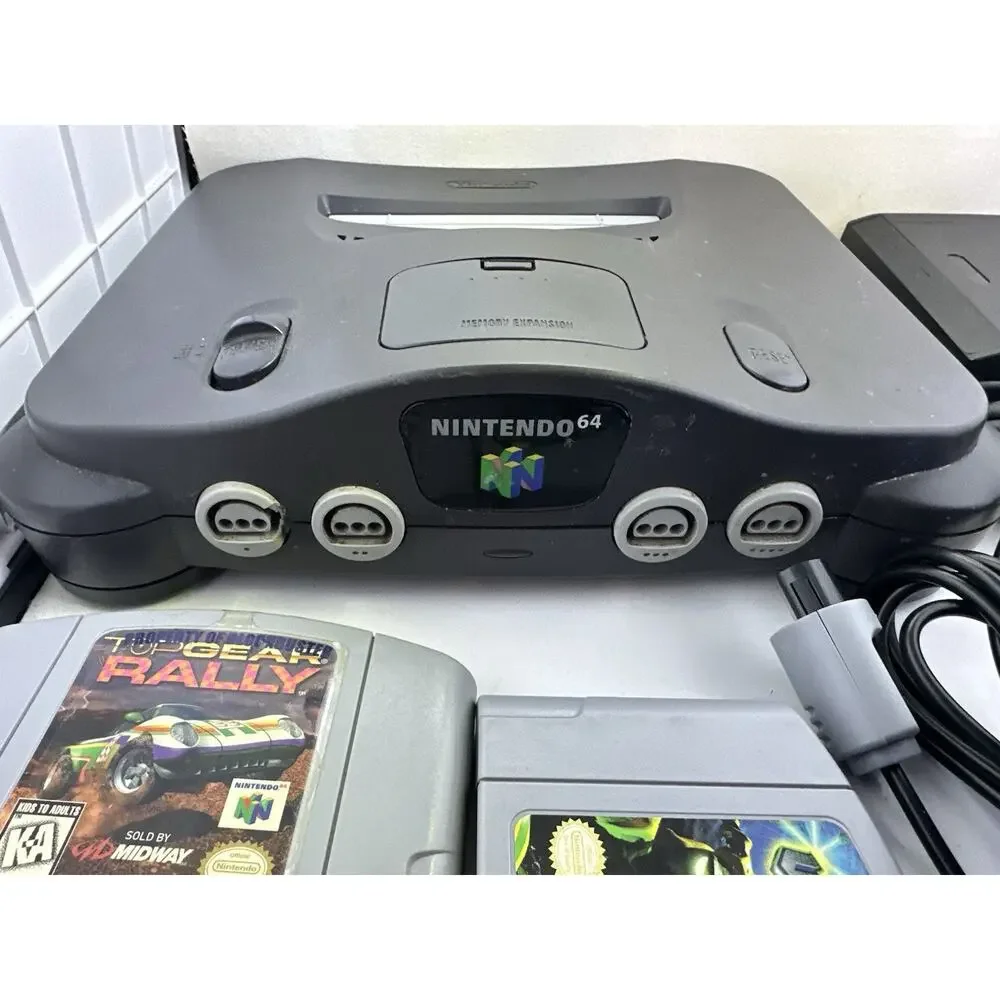 Nintendo 64 N64 Console Bundle w Controller Power Supply AV Cord 3 Games Retro